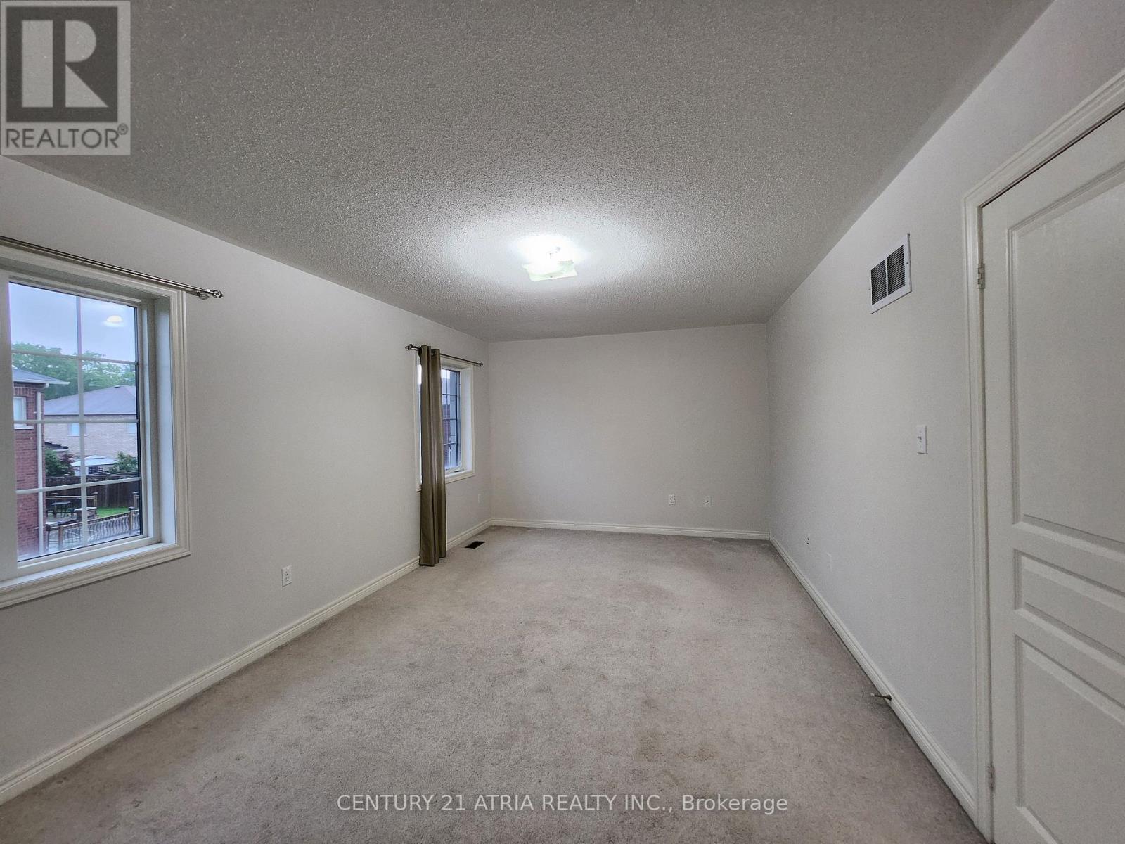 1237 Atkins Drive, Newmarket, Ontario  L3X 0C8 - Photo 8 - N13468060