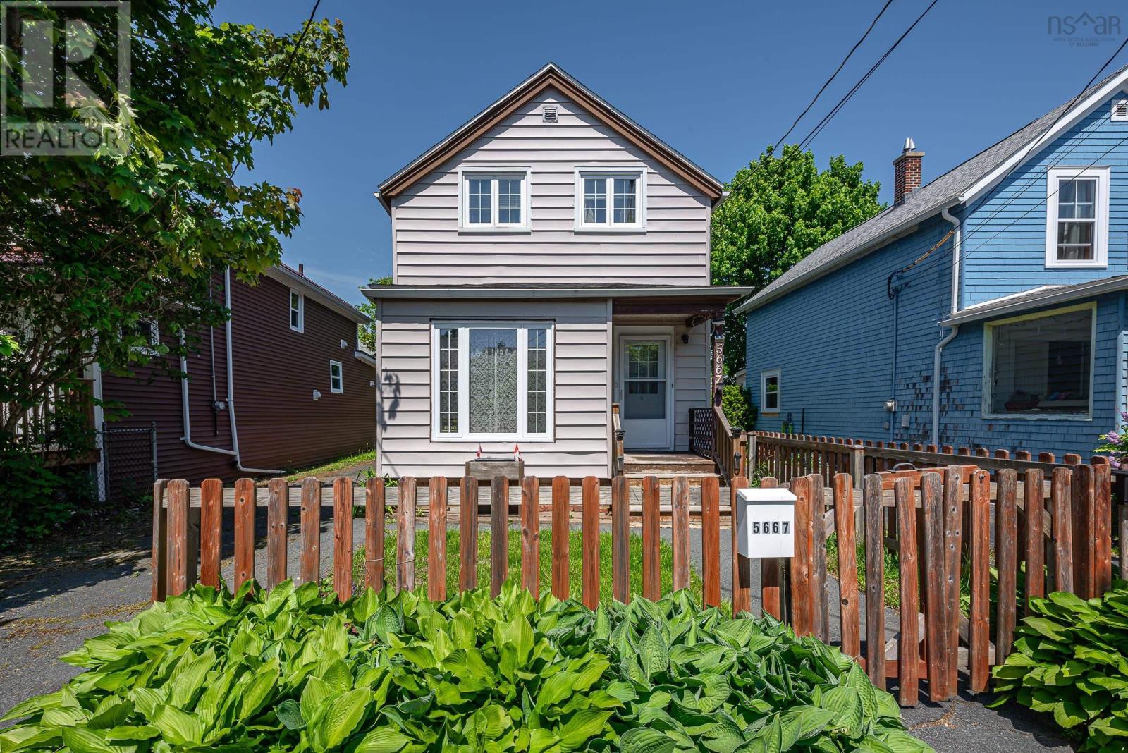 5667 Stairs Street, Halifax, Nova Scotia  B3K 2E1 - Photo 1 - 202614149