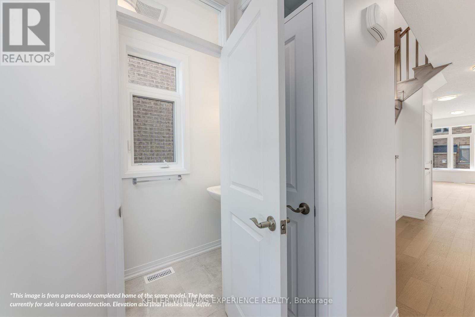 38 Sagewood Avenue, Barrie, Ontario  L9J 0K3 - Photo 7 - S13468042