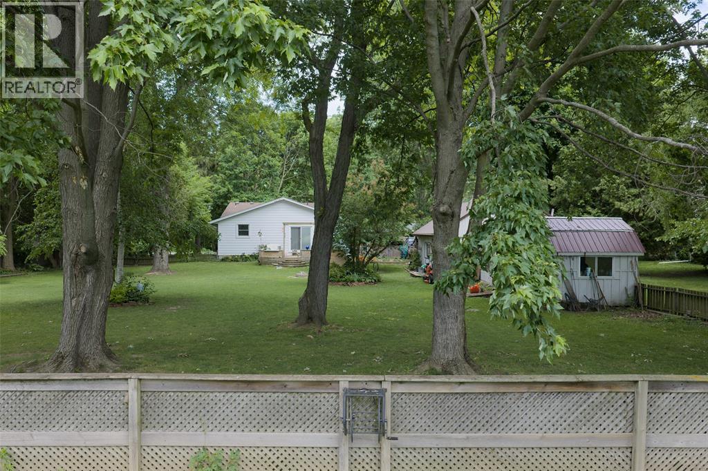 465 Sydenham Line, Dresden photo 5