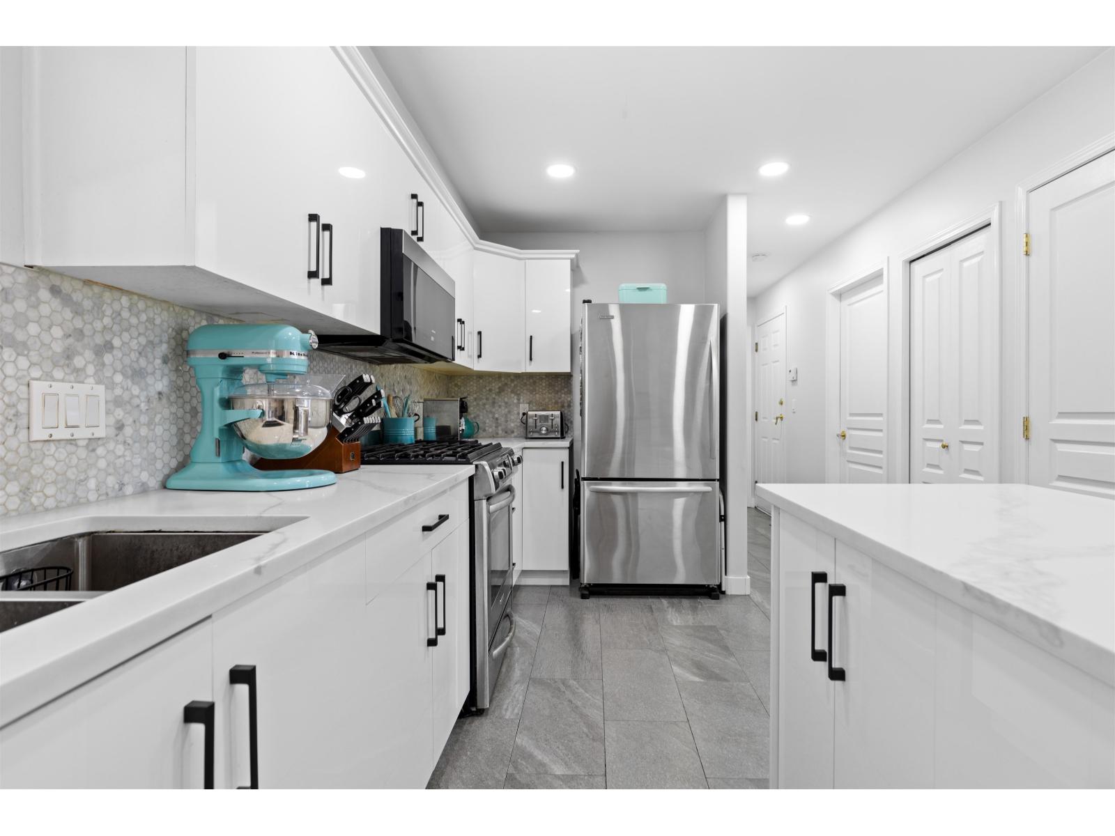 7481 147 Street, Surrey, British Columbia  V3S 8Y7 - Photo 12 - R3137105