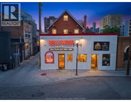 20 UNIVERSITY AVENUE, Windsor, Ontario