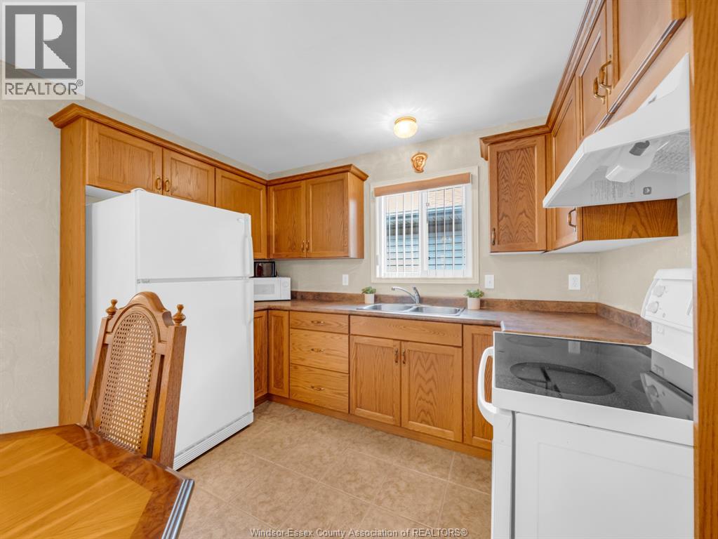 1836 Shepherd, Windsor, Ontario N8Y 1T5 - Photo 10 - 26014643