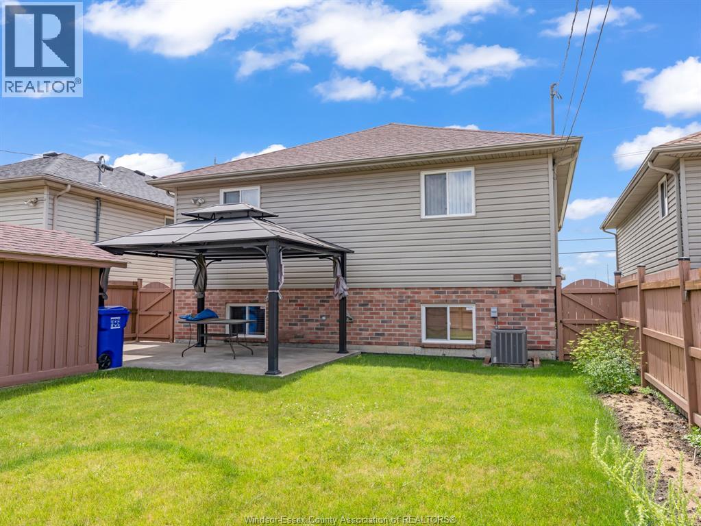 1836 Shepherd, Windsor, Ontario N8Y 1T5 - Photo 5 - 26014643