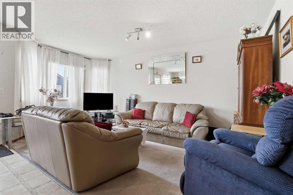 133 Taracove Place Ne, Calgary, Alberta  T3J 4R4 - Photo 7 - A2322368