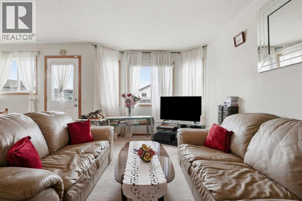 133 Taracove Place Ne, Calgary, Alberta  T3J 4R4 - Photo 9 - A2322368