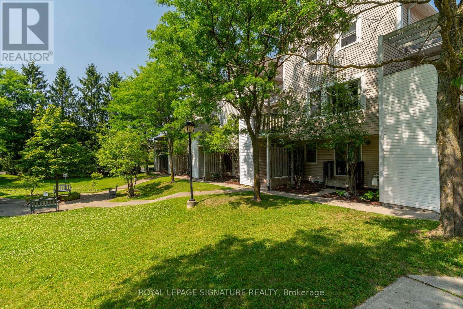 55 - 461 Beechwood Place, Waterloo, Ontario  N2T 2N8 - Photo 2 - X13468074