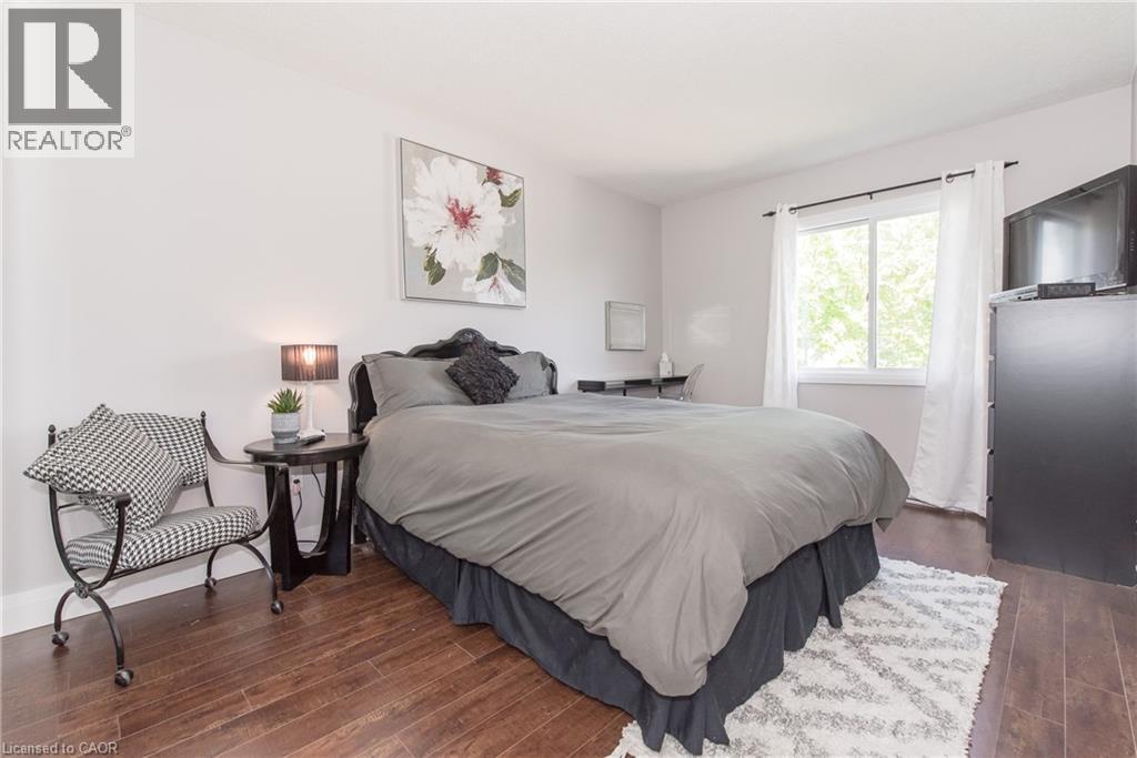 271 Eiwo Court Unit# 304, Waterloo, Ontario  N2K 2M8 - Photo 11 - 40840515