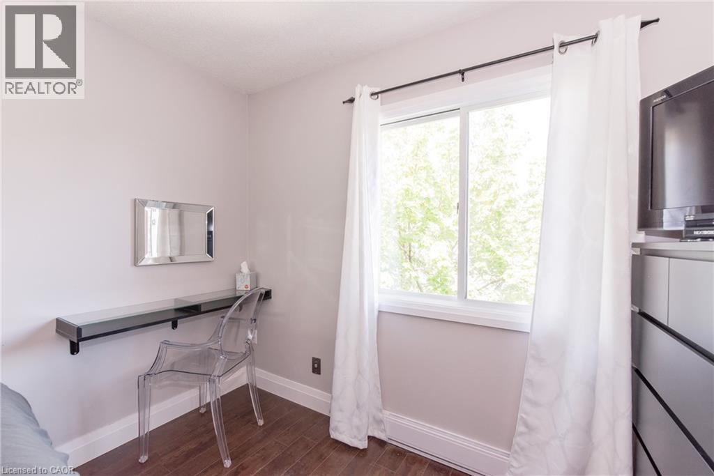 271 Eiwo Court Unit# 304, Waterloo, Ontario  N2K 2M8 - Photo 12 - 40840515