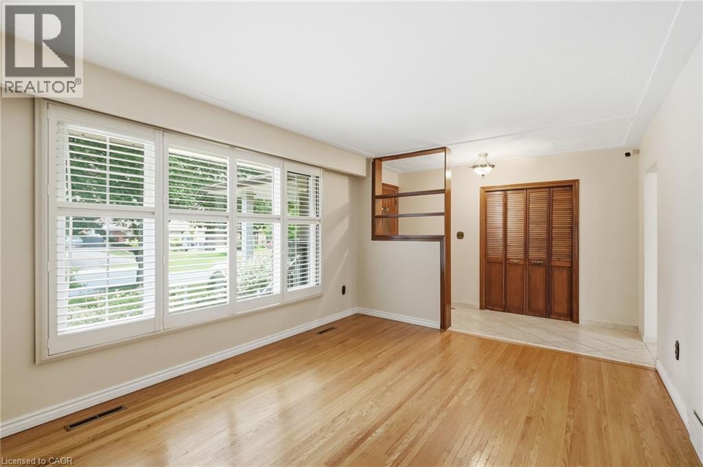 31 Sycamore Street, Hamilton, Ontario  L8T 3N6 - Photo 8 - 40839924