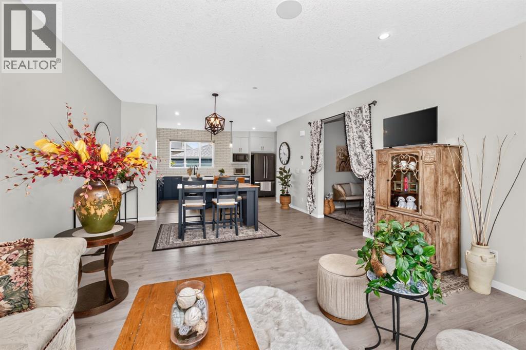 23 Lucas Boulevard NW, Calgary, Alberta T3P 1H9 - Photo 7 - A2321208
