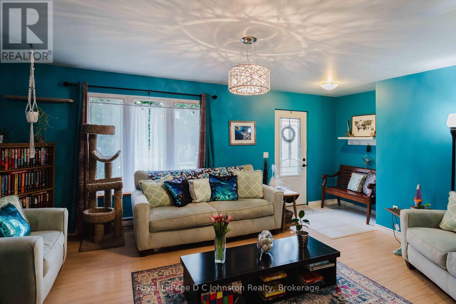 255 Rowe Street, Arran-Elderslie, Ontario  N0G 2N0 - Photo 4 - X13468246