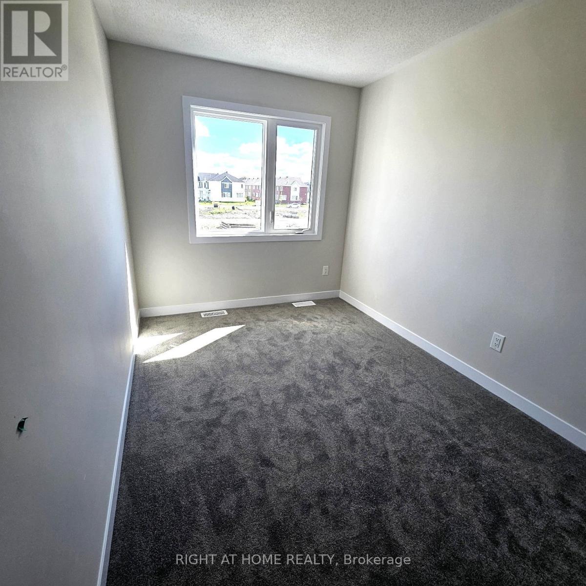 712 Haflinger Row, Ottawa, Ontario  K0A 2Z0 - Photo 17 - X13468304