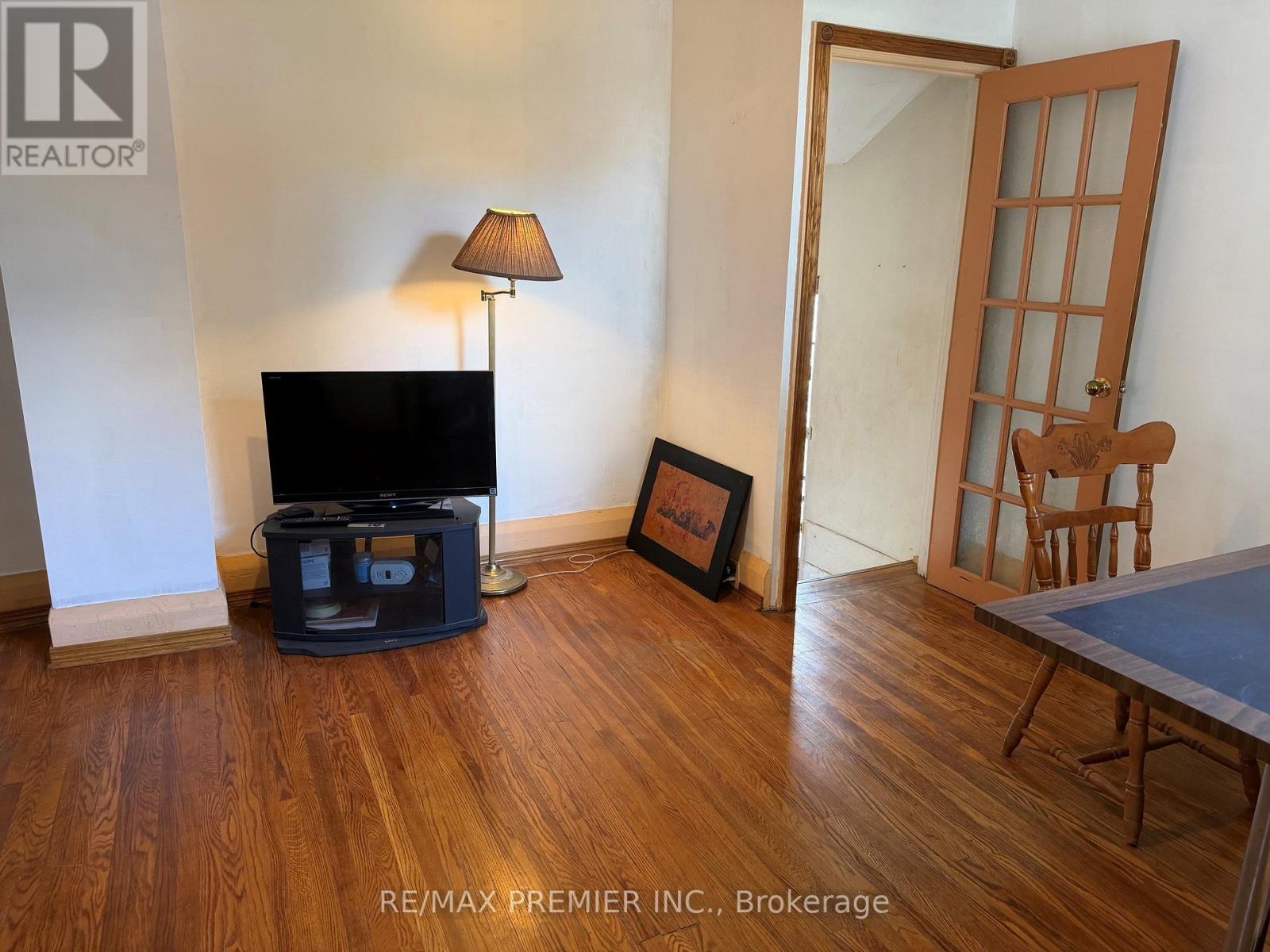 66 Lambton Avenue, Toronto, Ontario  M6N 2S1 - Photo 9 - W13464764