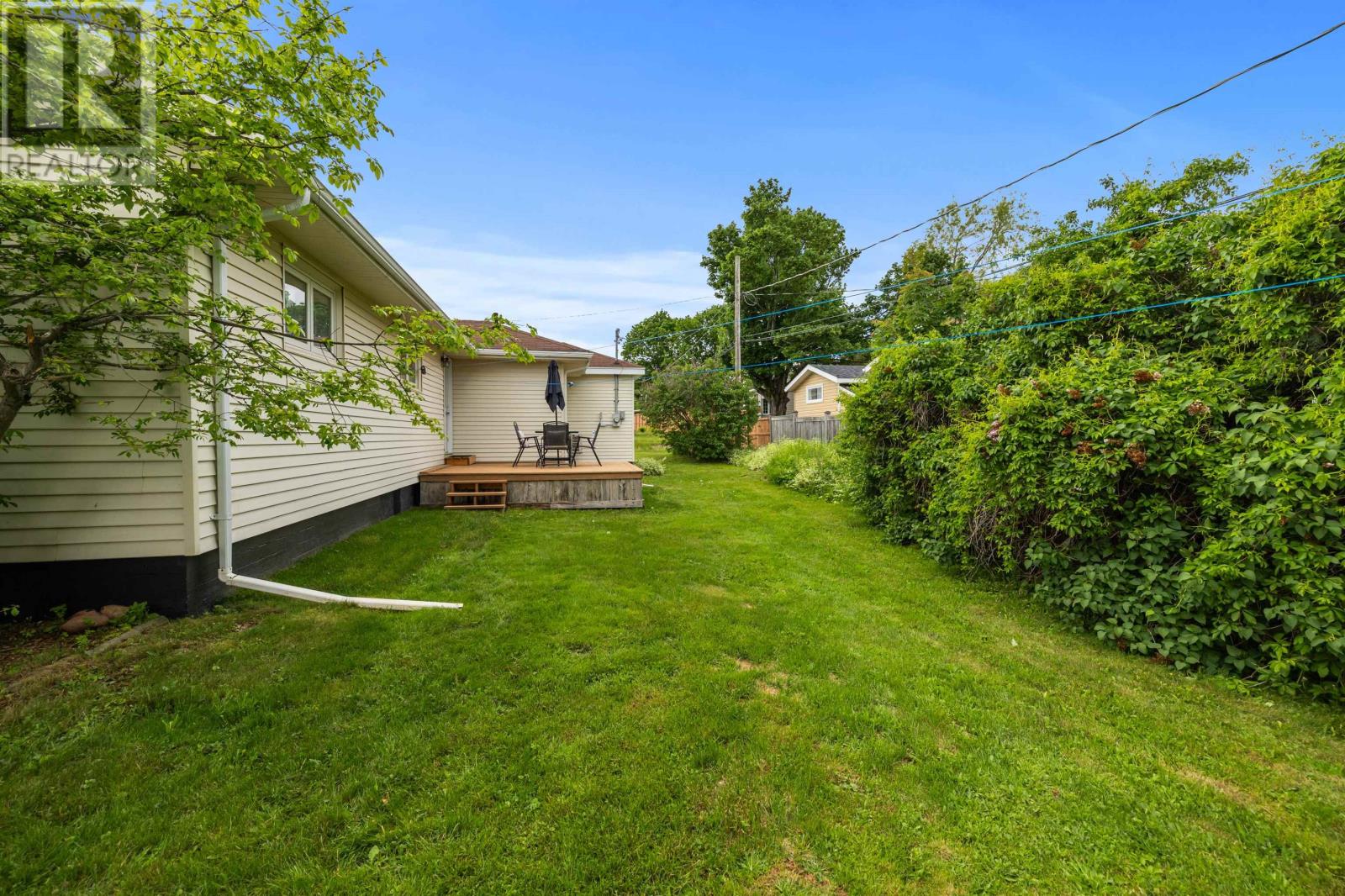 215 Maple Avenue, Summerside, Prince Edward Island  C1N 2H1 - Photo 6 - 202615046