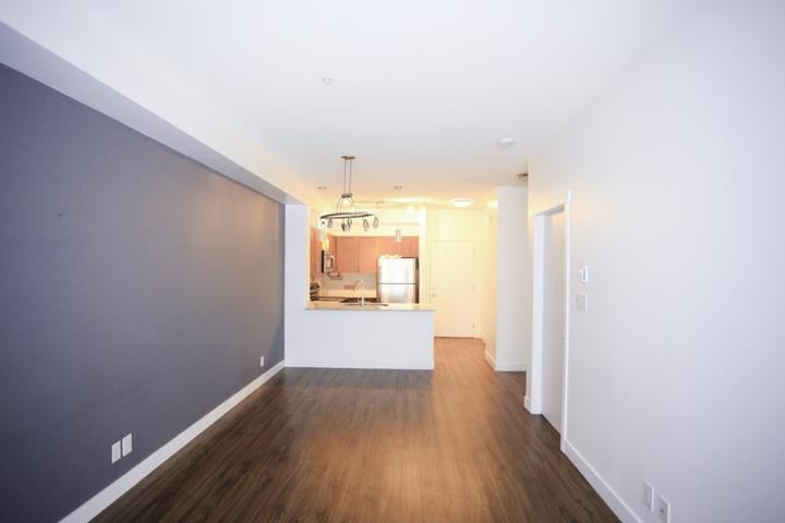 1xx 13468 King George Boulevard, Surrey, British Columbia  V3T 0H5 - Photo 4 - R3137876