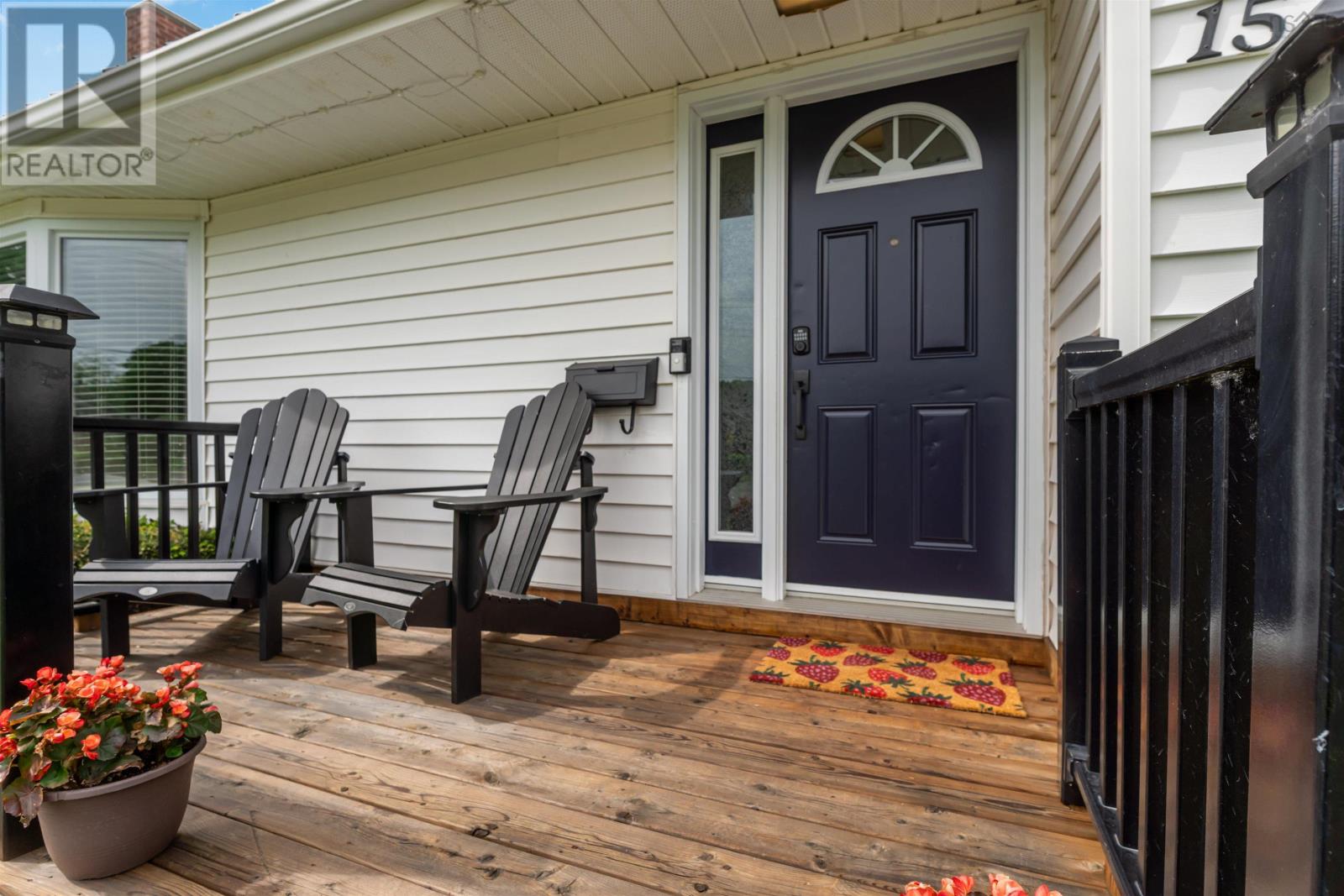 15 Exhibition Street, Kentville, Nova Scotia  B4N 1B9 - Photo 2 - 202611717