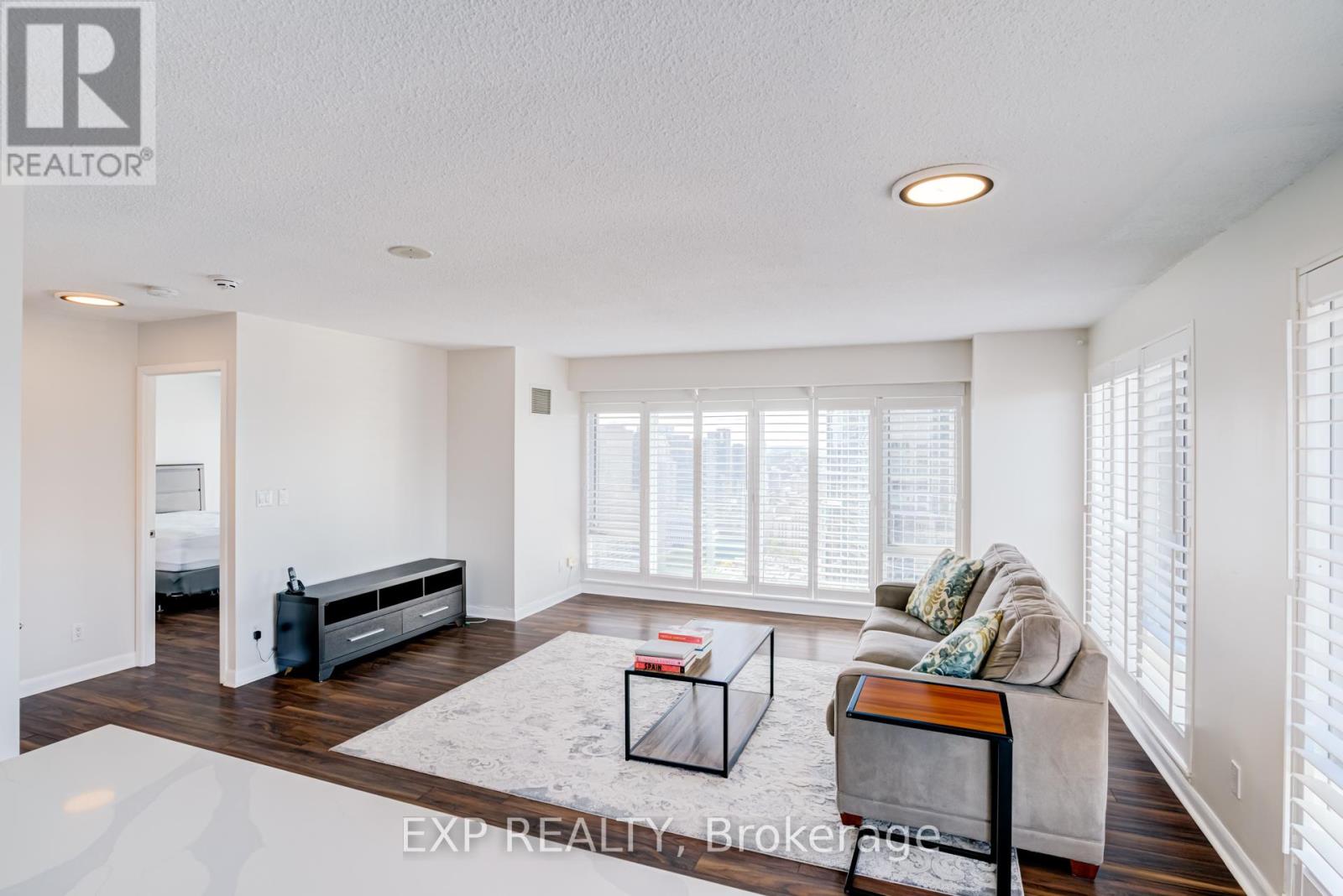 Ph09 - 210 Victoria Street, Toronto, Ontario  M5B 2R3 - Photo 10 - C13468182