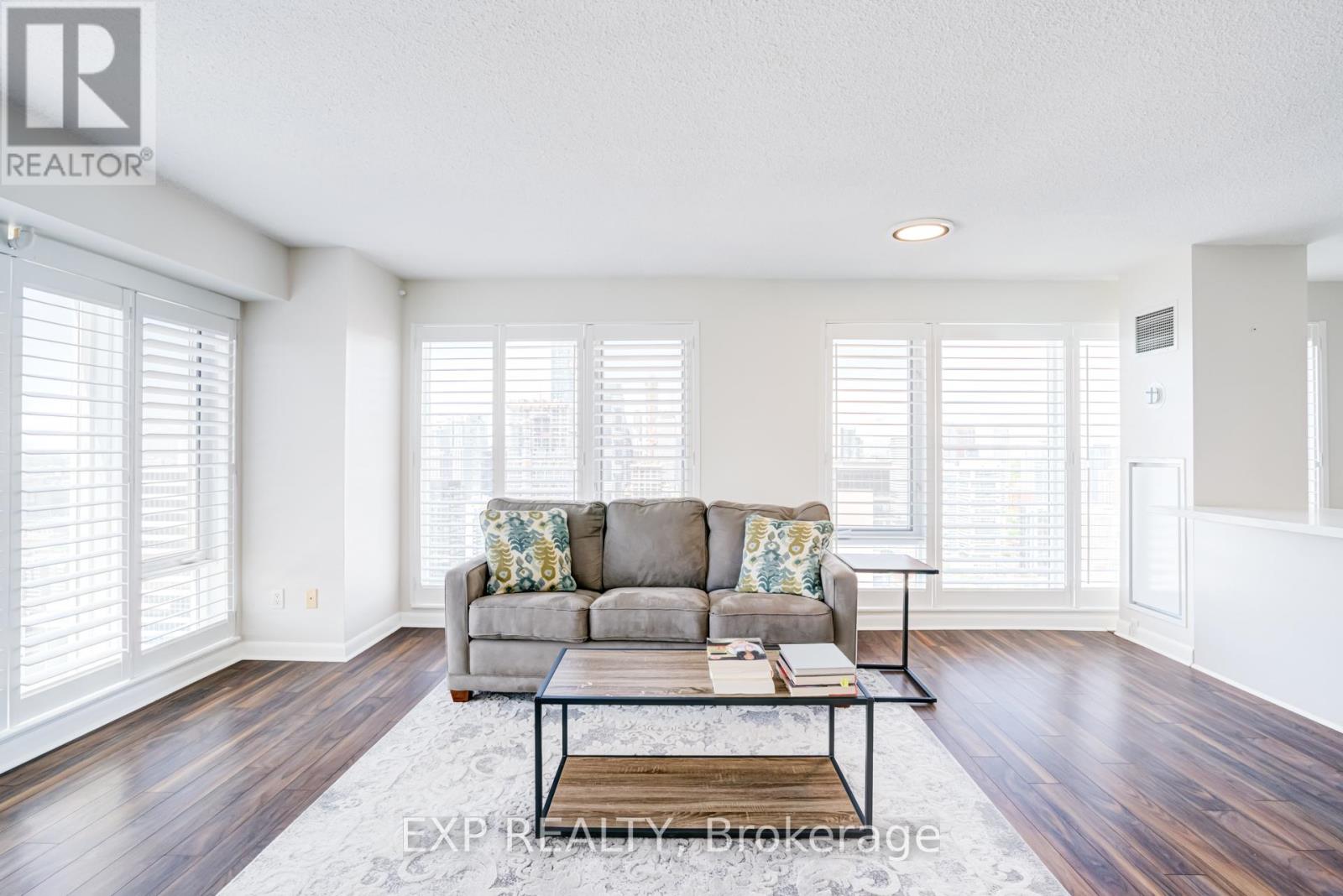 Ph09 - 210 Victoria Street, Toronto, Ontario  M5B 2R3 - Photo 13 - C13468182
