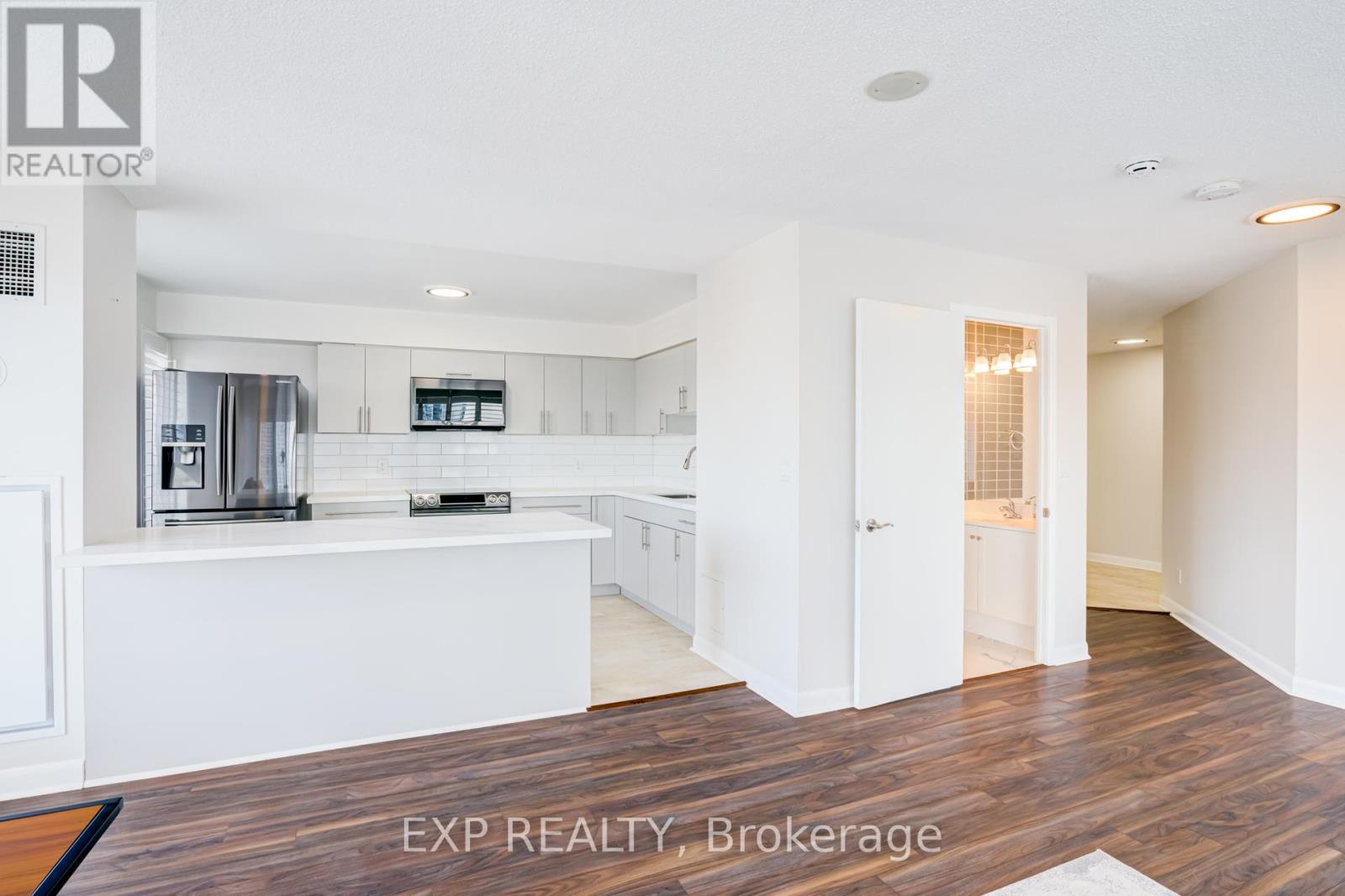 Ph09 - 210 Victoria Street, Toronto, Ontario  M5B 2R3 - Photo 16 - C13468182