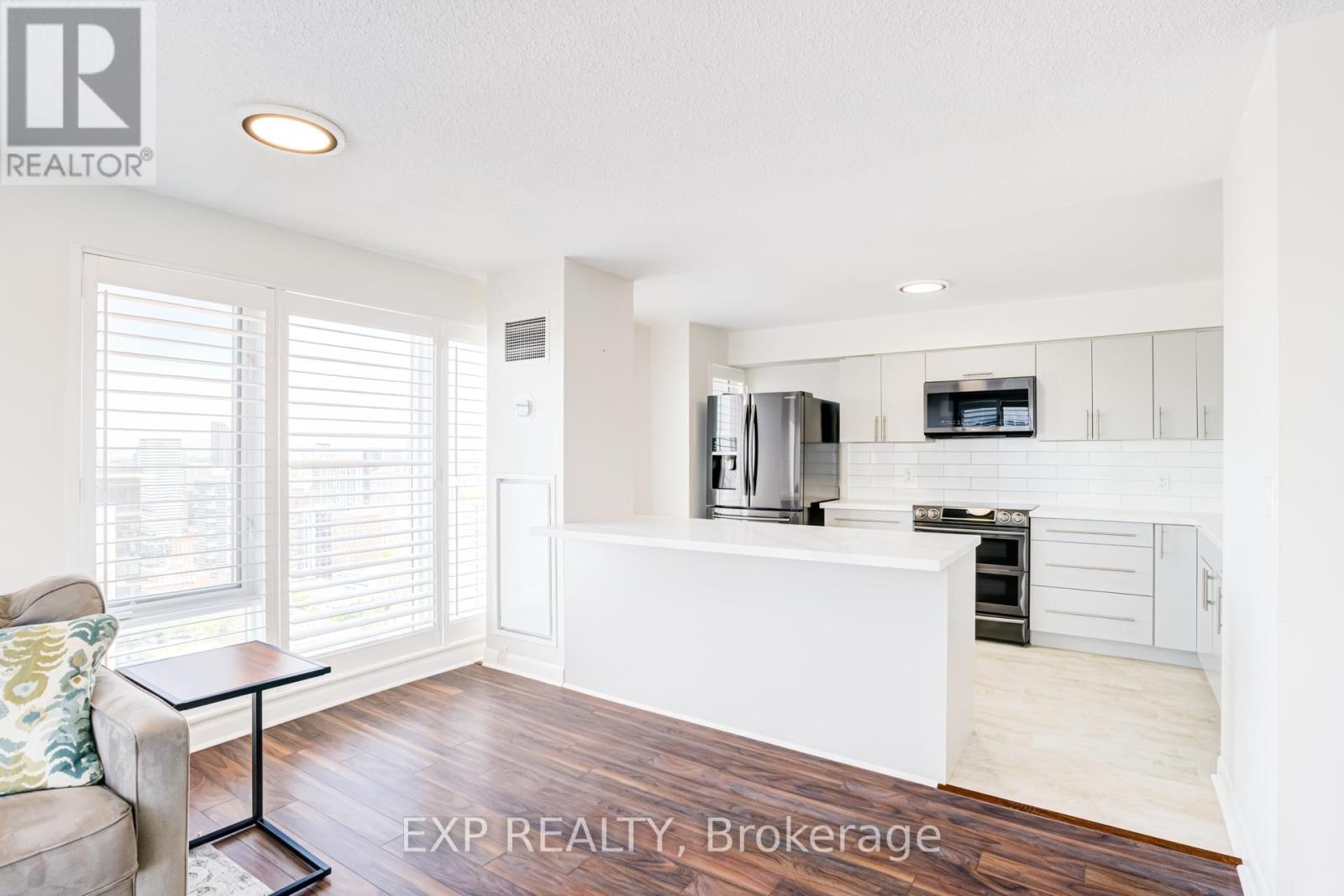 Ph09 - 210 Victoria Street, Toronto, Ontario  M5B 2R3 - Photo 17 - C13468182
