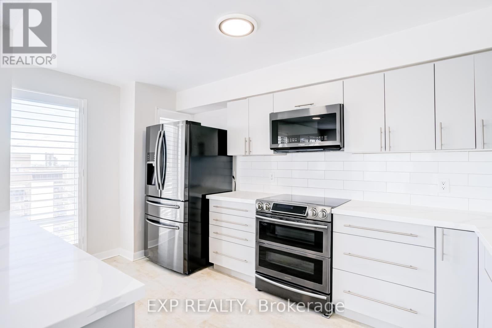Ph09 - 210 Victoria Street, Toronto, Ontario  M5B 2R3 - Photo 20 - C13468182