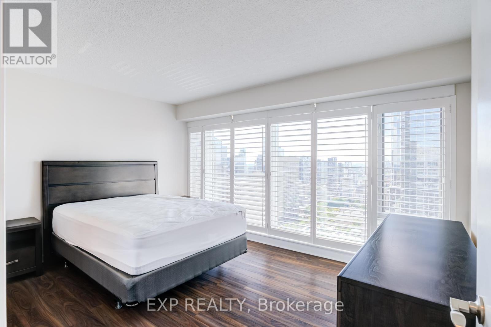 Ph09 - 210 Victoria Street, Toronto, Ontario  M5B 2R3 - Photo 24 - C13468182