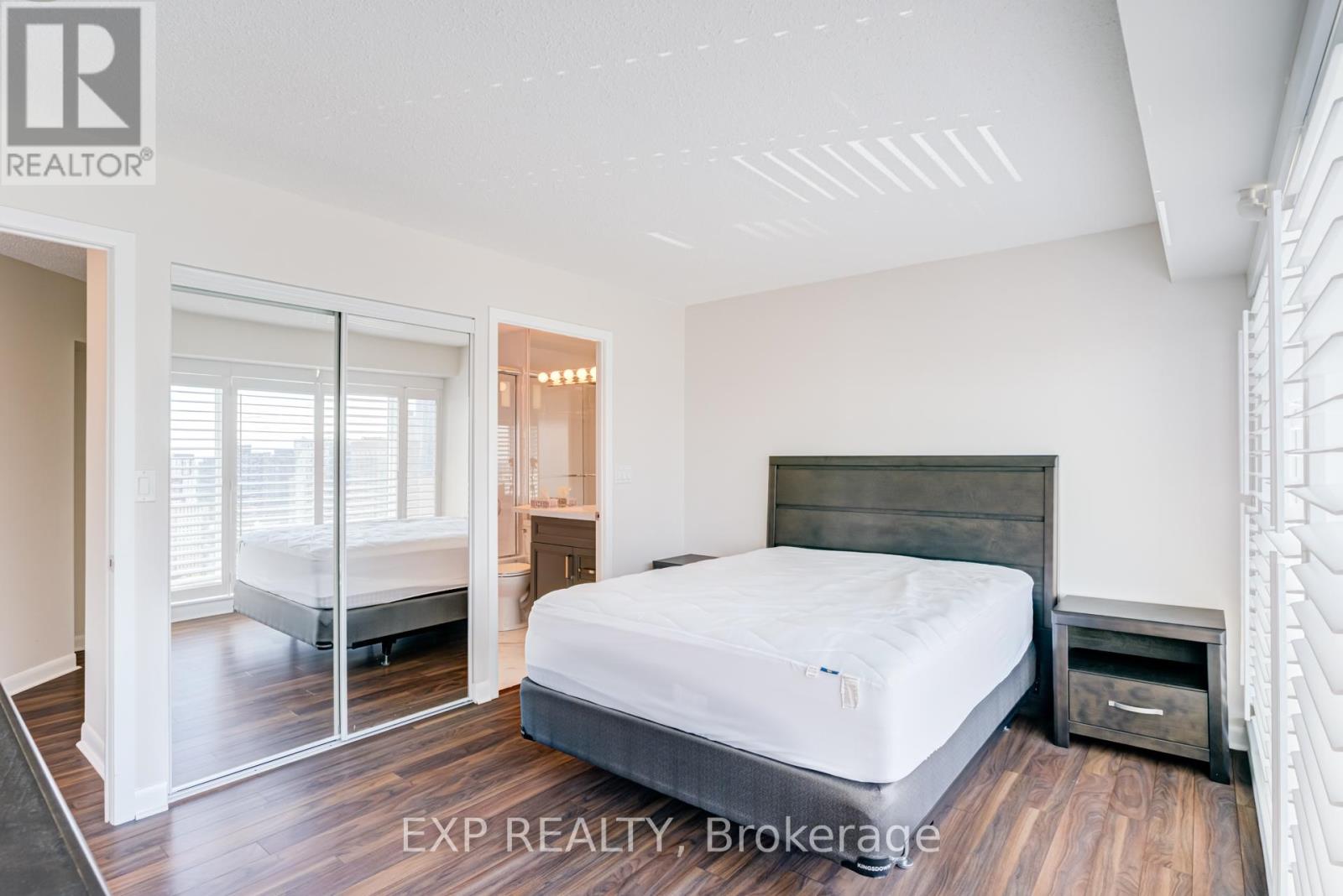 Ph09 - 210 Victoria Street, Toronto, Ontario  M5B 2R3 - Photo 26 - C13468182
