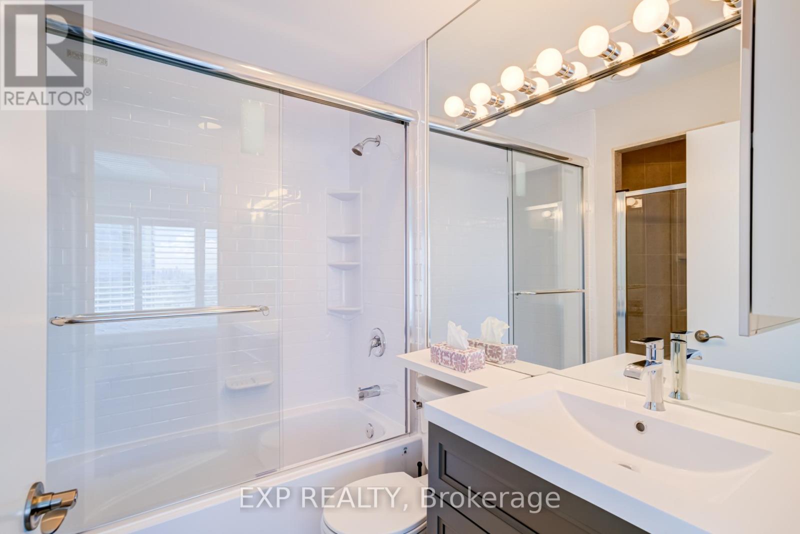Ph09 - 210 Victoria Street, Toronto, Ontario  M5B 2R3 - Photo 29 - C13468182