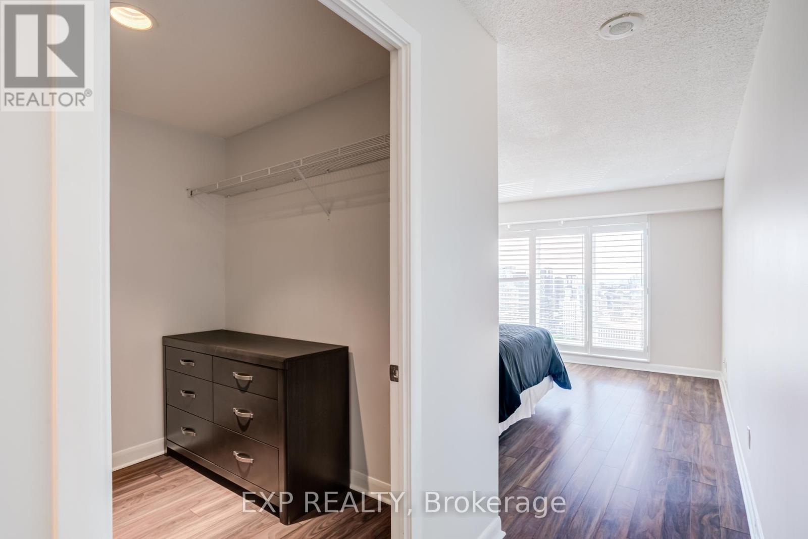 Ph09 - 210 Victoria Street, Toronto, Ontario  M5B 2R3 - Photo 32 - C13468182