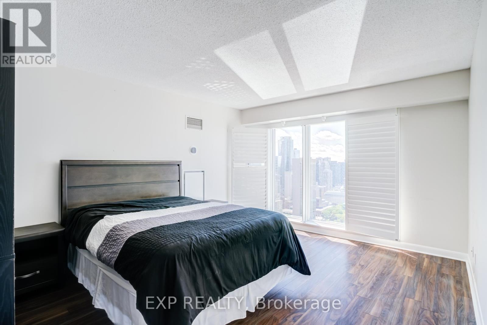 Ph09 - 210 Victoria Street, Toronto, Ontario  M5B 2R3 - Photo 34 - C13468182