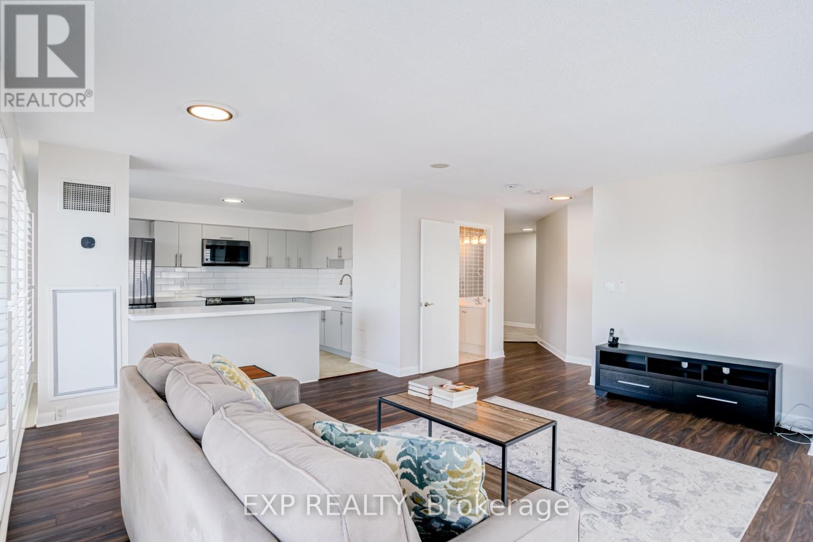 Ph09 - 210 Victoria Street, Toronto, Ontario  M5B 2R3 - Photo 9 - C13468182