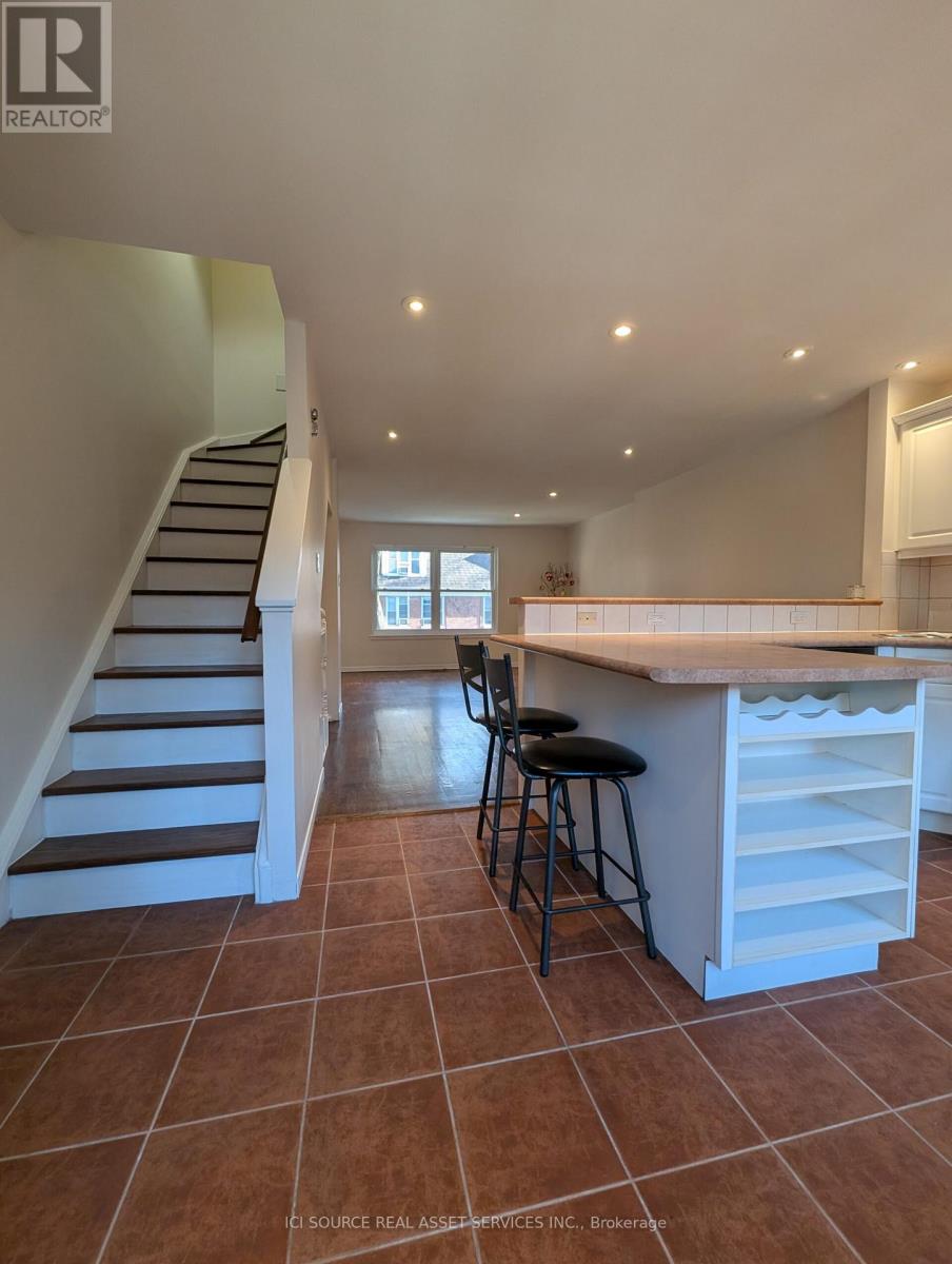 17 Douville Court, Toronto, Ontario  M5A 4E7 - Photo 17 - C13468302