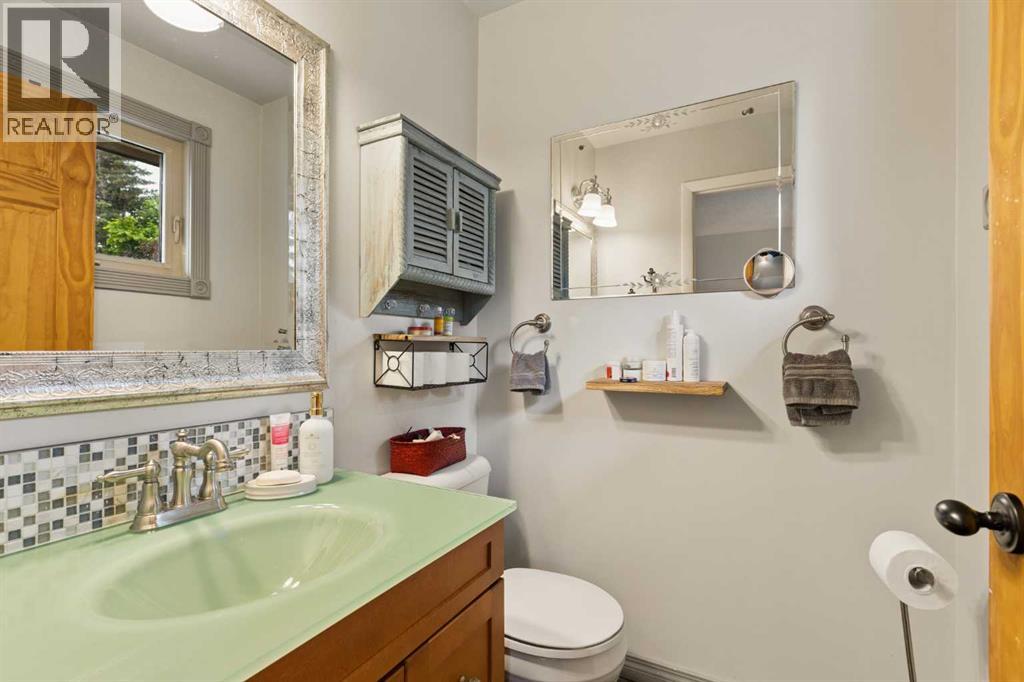 3216 Oakwood Drive Sw, Calgary, Alberta  T2V 0J9 - Photo 16 - A2321582
