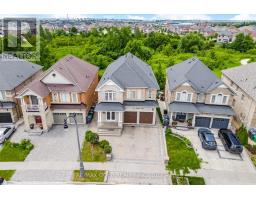 155 BELLCHASE TRAIL, Brampton, Ontario