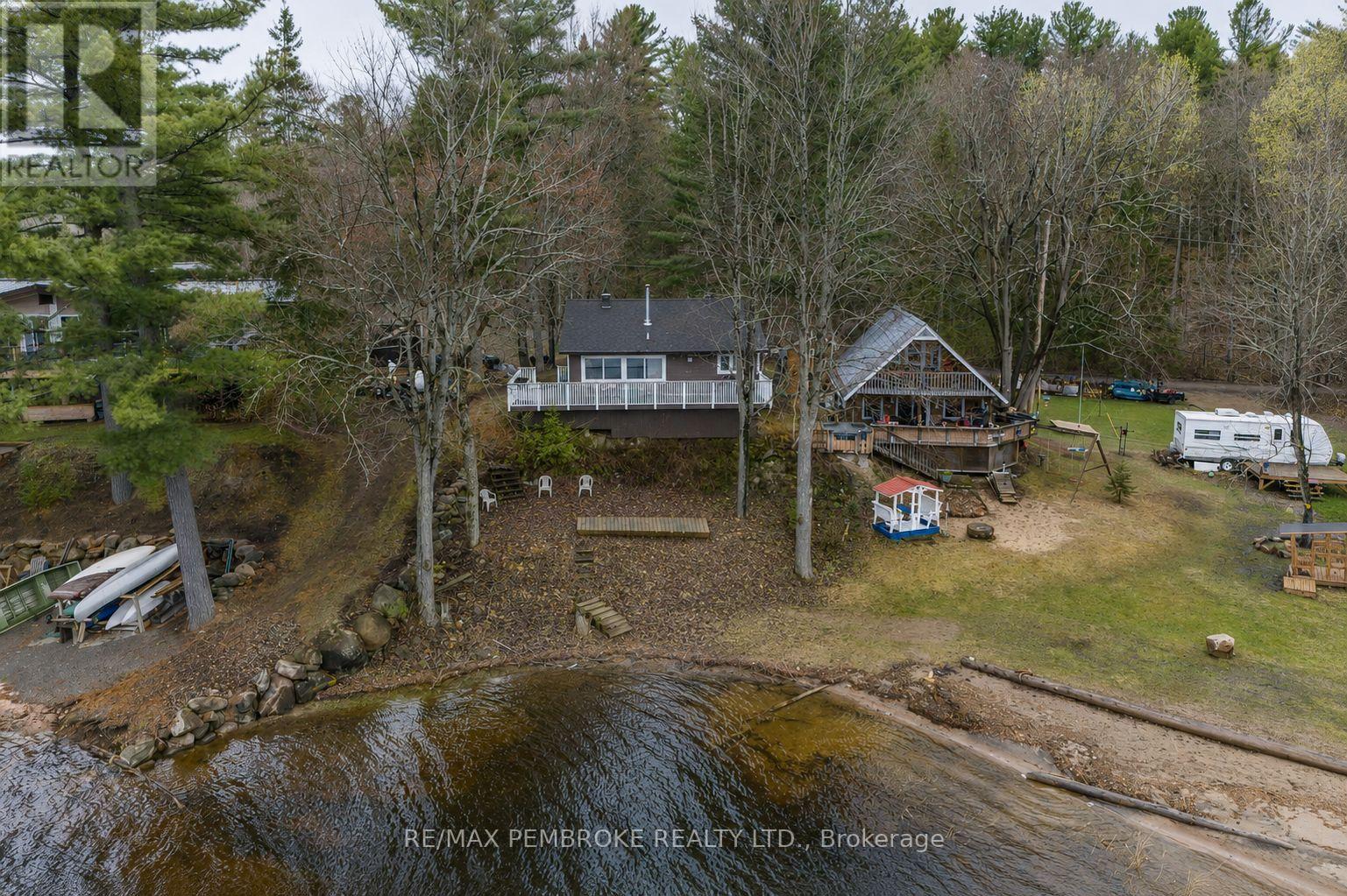 80 Macgregor Bay Trail, Petawawa, Ontario K8A 8K9 - Photo 4 - X12982788
