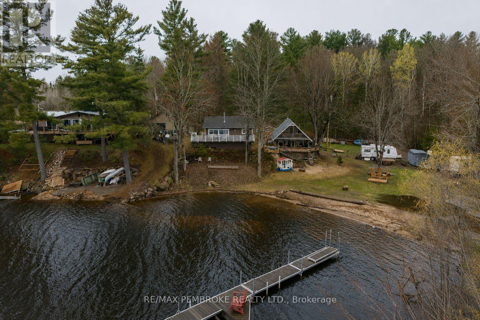 80 Macgregor Bay Trail, Petawawa, Ontario K8A 8K9 - Photo 5 - X12982788