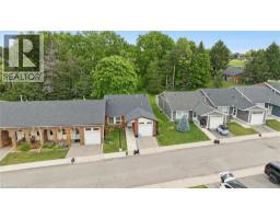 32 CARDINAL MINDSZENTY Boulevard, Hamilton, Ontario