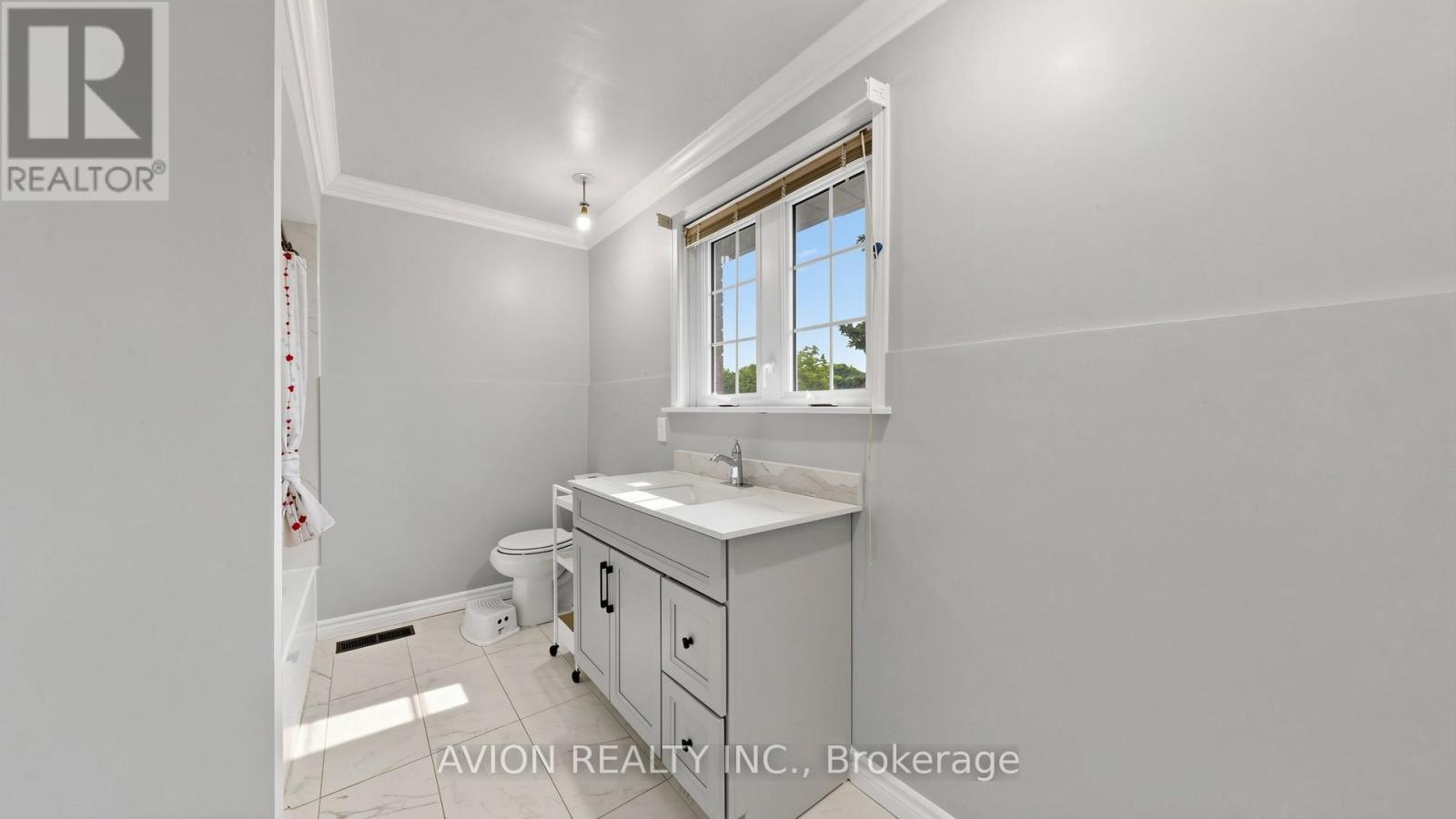 1423 Malibou Terrace, Mississauga, Ontario  L5J 4B9 - Photo 34 - W13468094