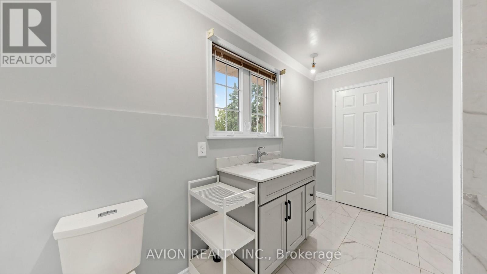 1423 Malibou Terrace, Mississauga, Ontario  L5J 4B9 - Photo 35 - W13468094