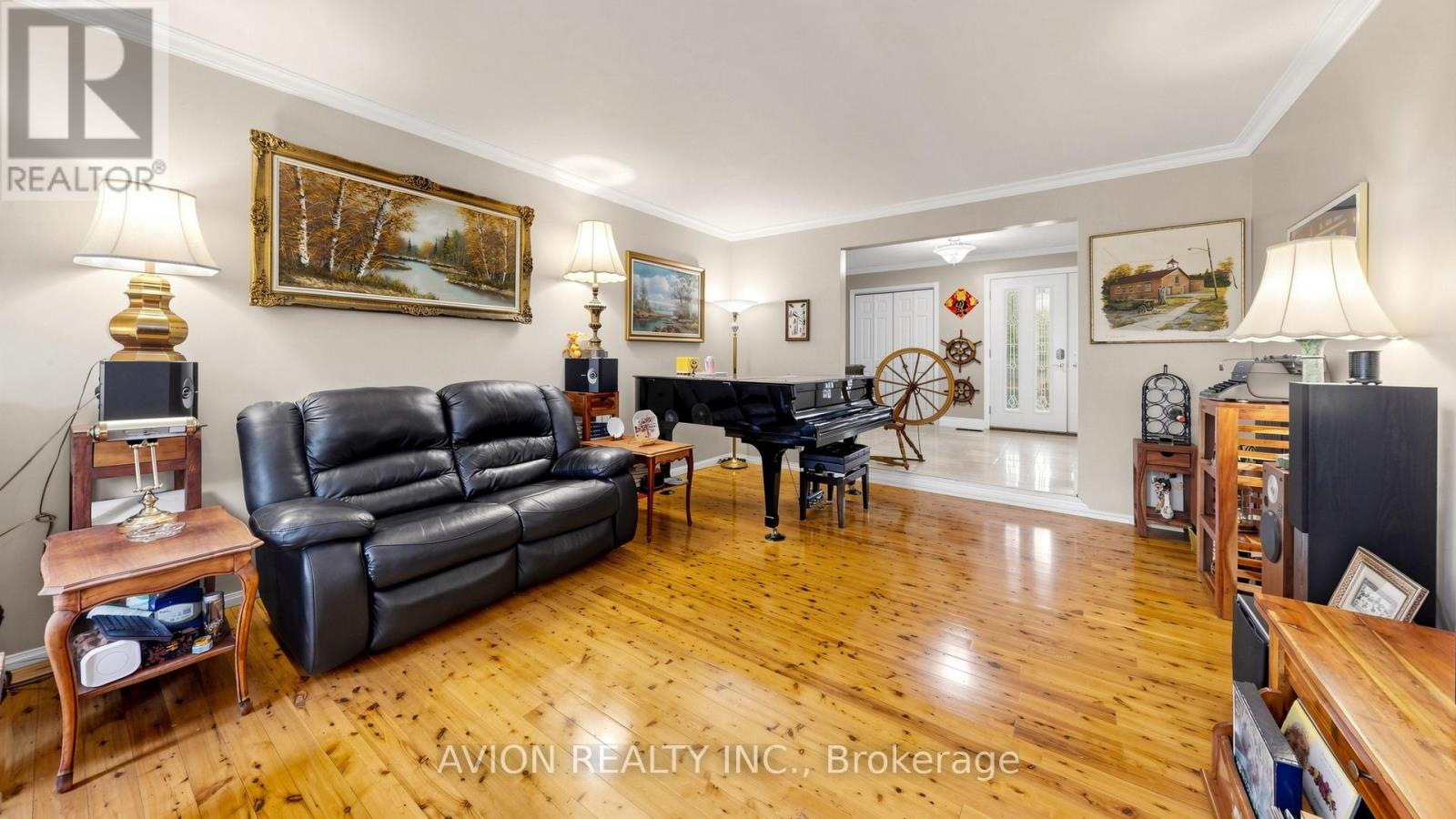 1423 Malibou Terrace, Mississauga, Ontario  L5J 4B9 - Photo 7 - W13468094