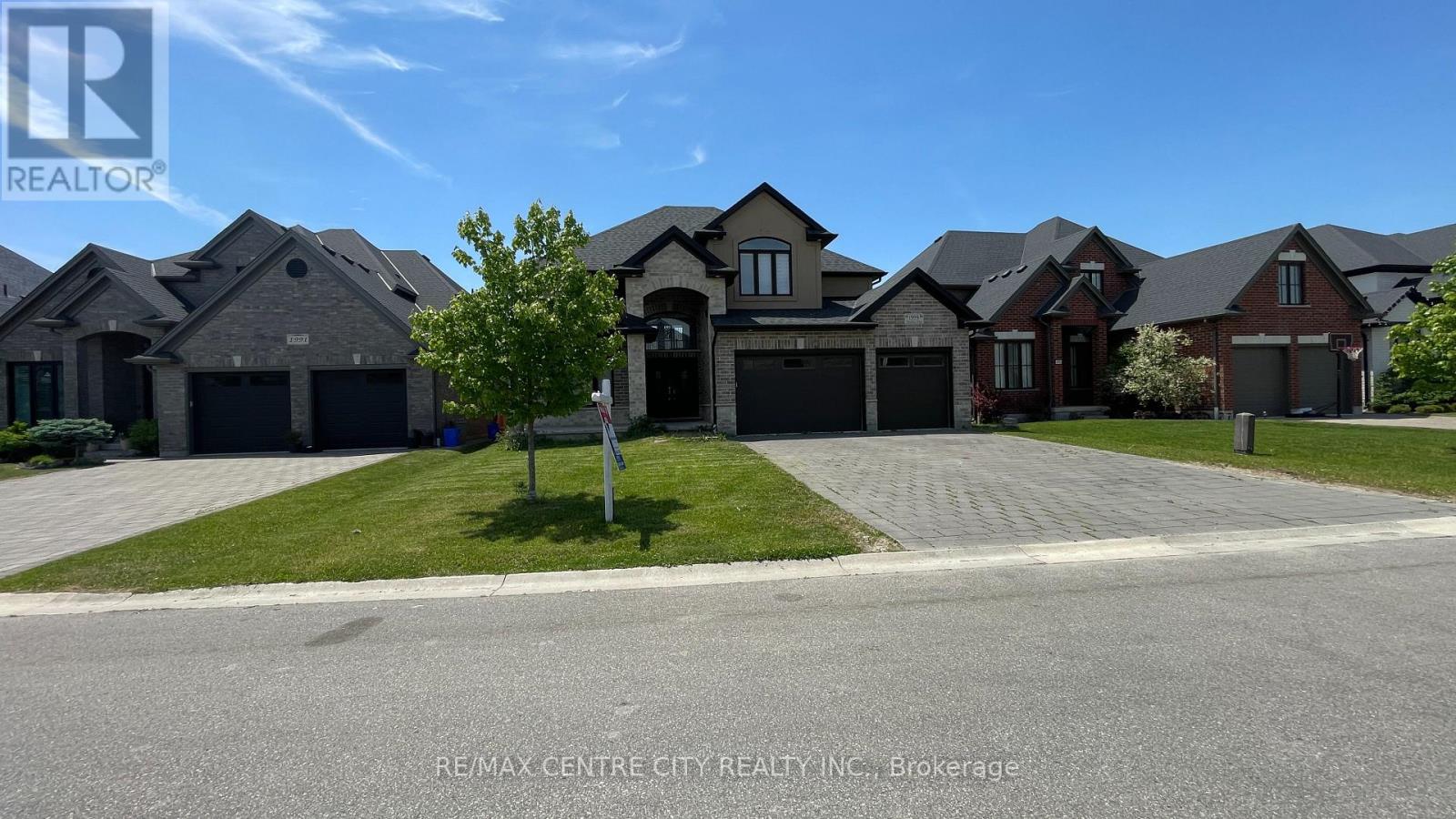 1999 Maddex Way, London North, Ontario  N5X 0M8 - Photo 1 - X13468400