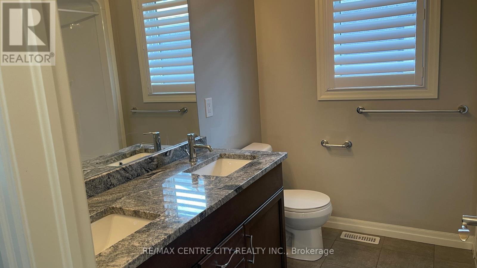 1999 Maddex Way, London North, Ontario  N5X 0M8 - Photo 23 - X13468400