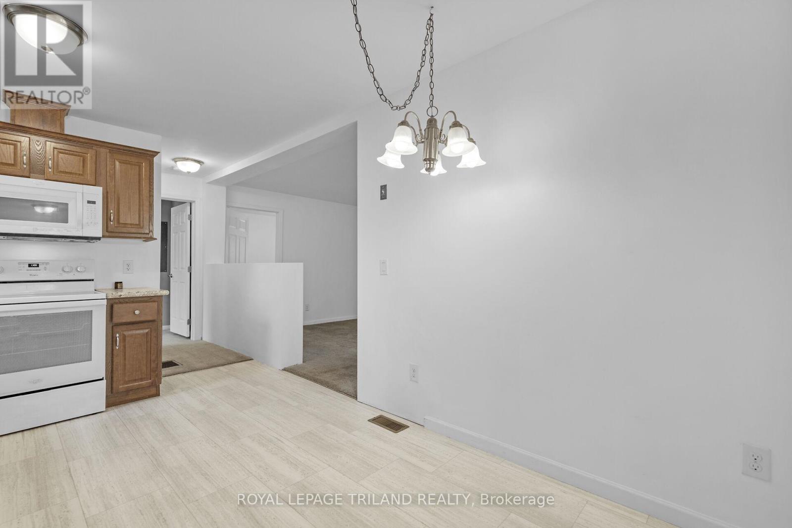 330 Matilda Street, Central Huron, Ontario  N0M 1L0 - Photo 9 - X13468430