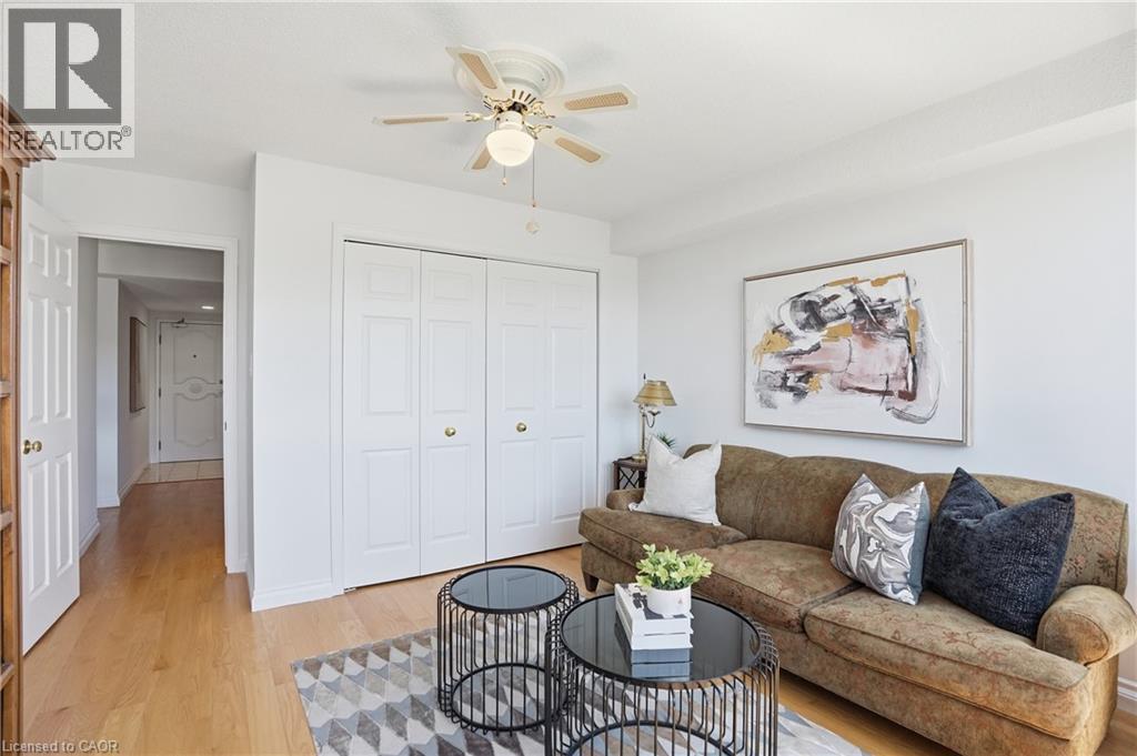 8 Village Green Boulevard Unit# 812, Stoney Creek, Ontario  L8G 5B8 - Photo 12 - 40838723