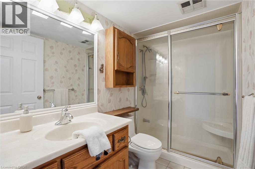 8 Village Green Boulevard Unit# 812, Stoney Creek, Ontario  L8G 5B8 - Photo 13 - 40838723