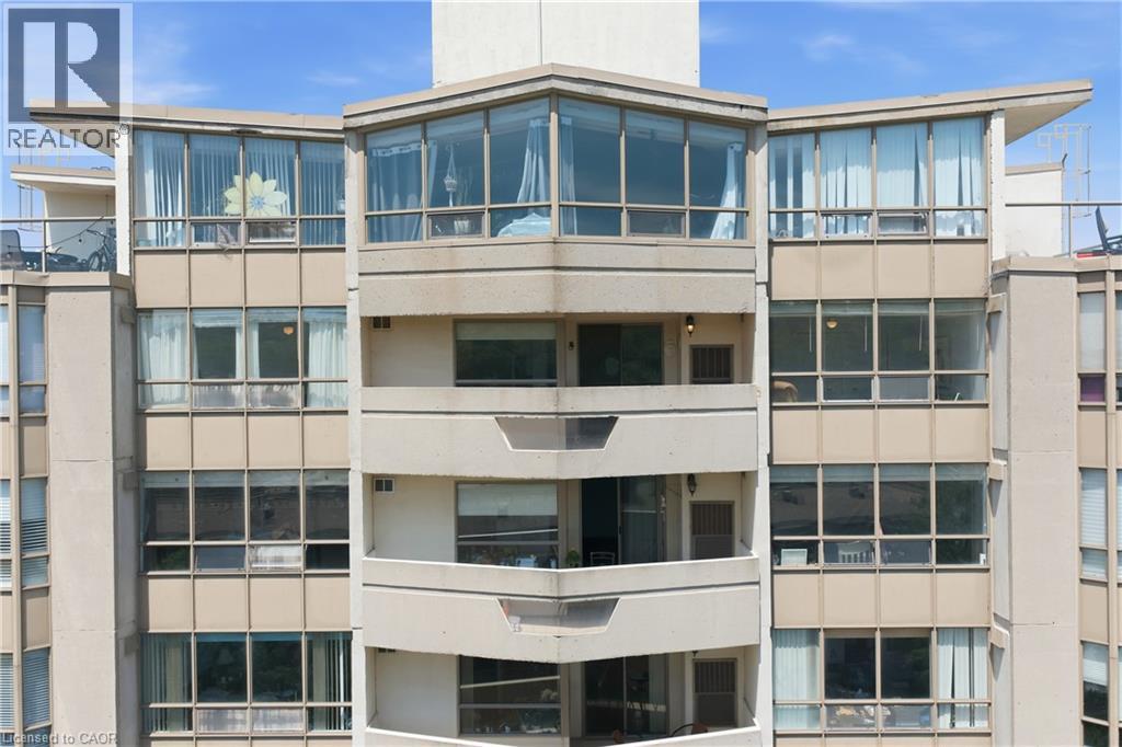 8 Village Green Boulevard Unit# 812, Stoney Creek, Ontario  L8G 5B8 - Photo 18 - 40838723