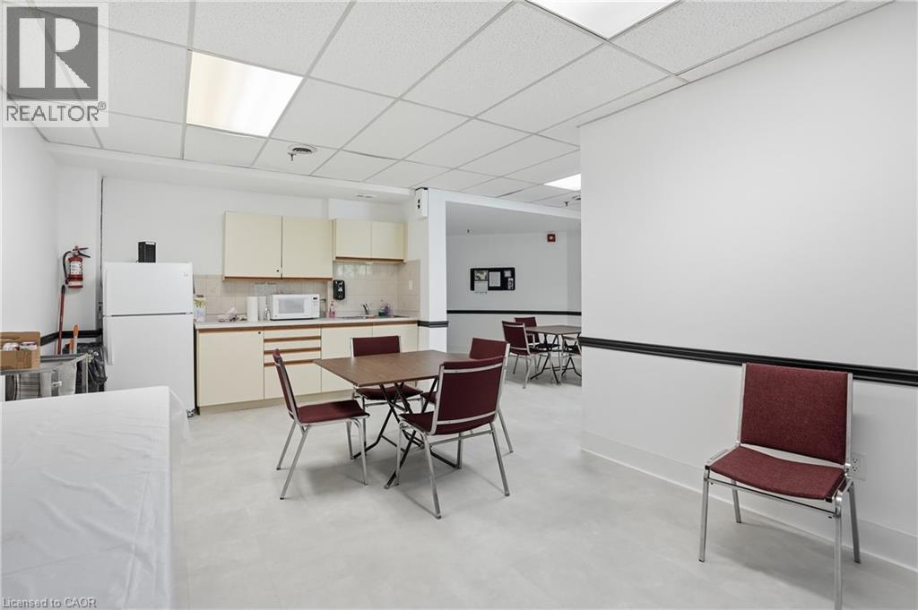 8 Village Green Boulevard Unit# 812, Stoney Creek, Ontario  L8G 5B8 - Photo 23 - 40838723
