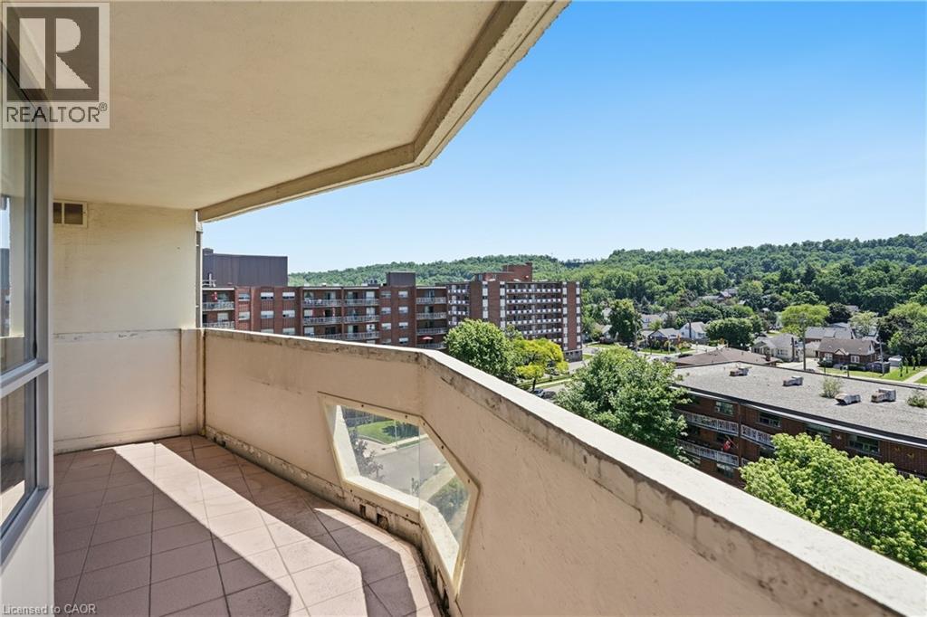 8 Village Green Boulevard Unit# 812, Stoney Creek, Ontario  L8G 5B8 - Photo 20 - 40838723