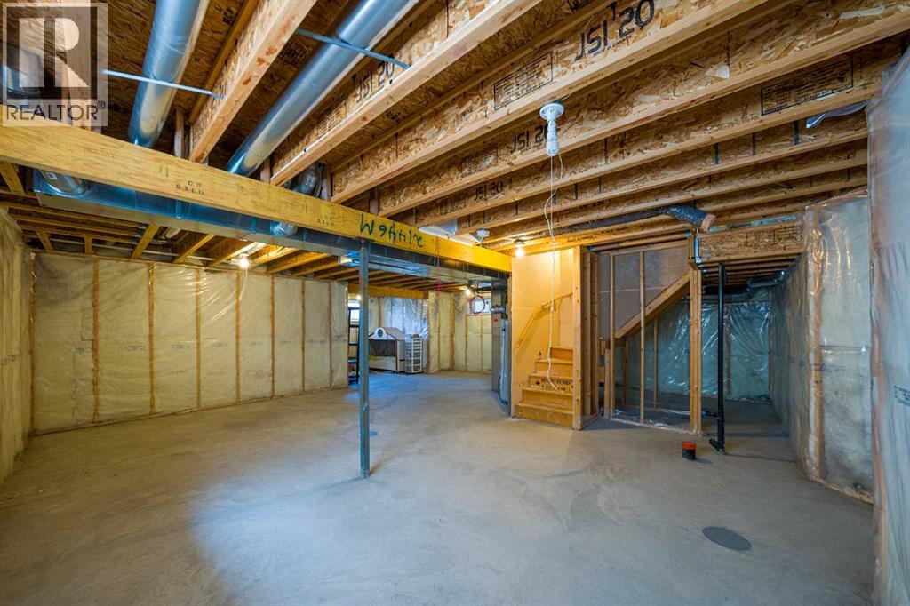 63 Cougartown Close Sw, Calgary, Alberta  T3H 0B3 - Photo 38 - A2320648